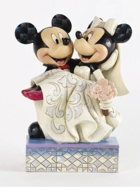 Disney Mickey & Minnie Bride and Groom Figurine